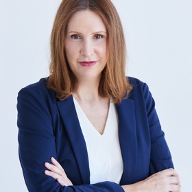 Kelly Geiger’s headshot.