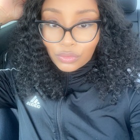 Destinee Hardin’s headshot.