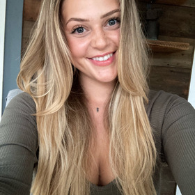 Jenna Jasiewicz’s headshot.