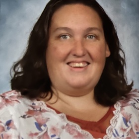 Christy Lust’s headshot.