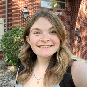 Mackenzie Schwery’s headshot.