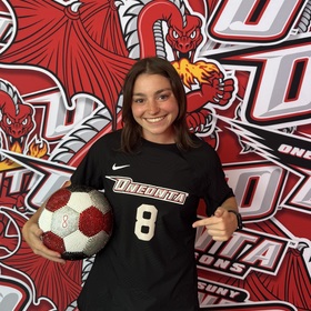 Emma Parente’s headshot.