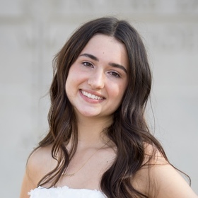 Maggie Poulos