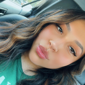 Johana Mondragon’s headshot.