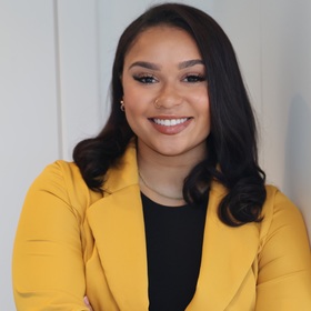 Malia Bubulka’s headshot.