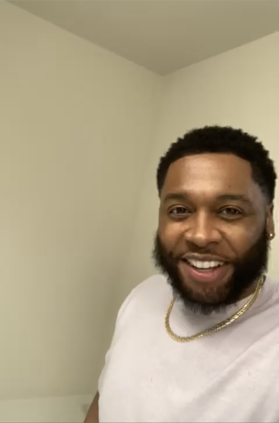 Placeholder headshot for Jude Floyd.