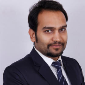 Digant Gupta’s headshot.