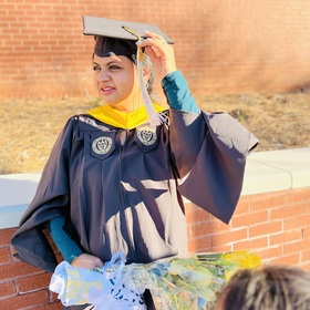 Mona Mishra’s headshot.