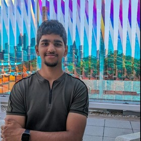 Raghav Ramasamy’s headshot.