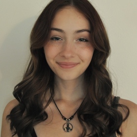 Molly Rossiter’s headshot.
