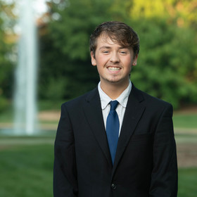 Jayden Loftis’ headshot.
