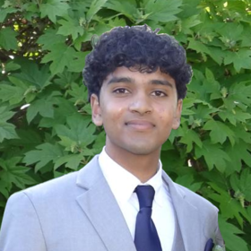 Harineel Gajelli’s headshot.