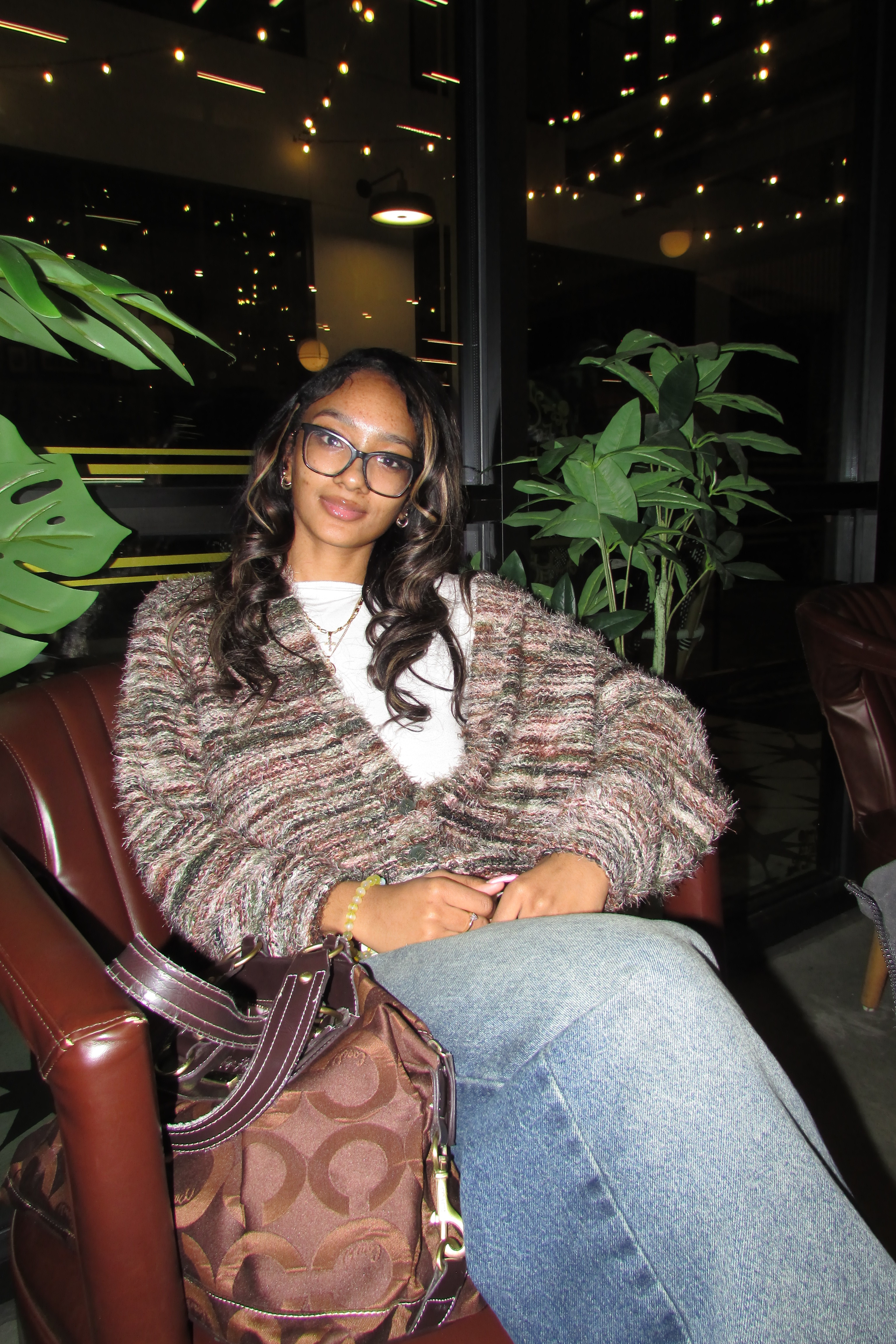 Placeholder headshot for Nicolett Aizprua-Gordon.