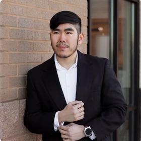 Lee Griner’s headshot.