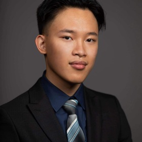 Frank Huynh’s headshot.