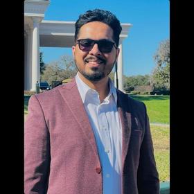 Hammad Sheikh’s headshot.