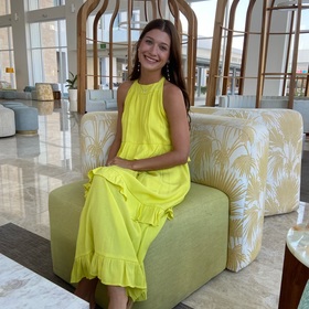 Alexis Cason’s headshot.