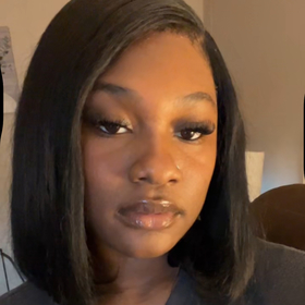 Lashunti Harrell’s headshot.