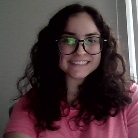 Gloria Urrego’s headshot.