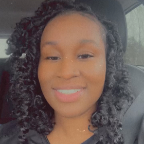 Jasmine Bailey’s headshot.