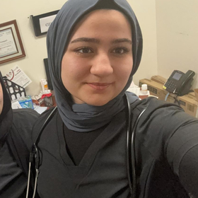 Sumeyra Arioz’s headshot.