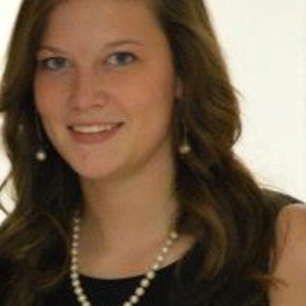 Mary Cundiff’s headshot.