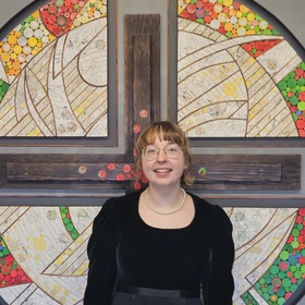 Rebecca Tredray’s headshot.