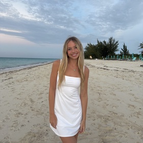 Molly Mack