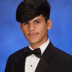 Mustafa Kabiri’s headshot.