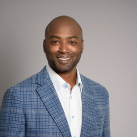 Cedric Williams’ headshot.