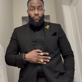 Michael Ferrell’s headshot.