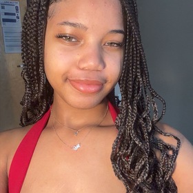 Oneika Williams’ headshot.