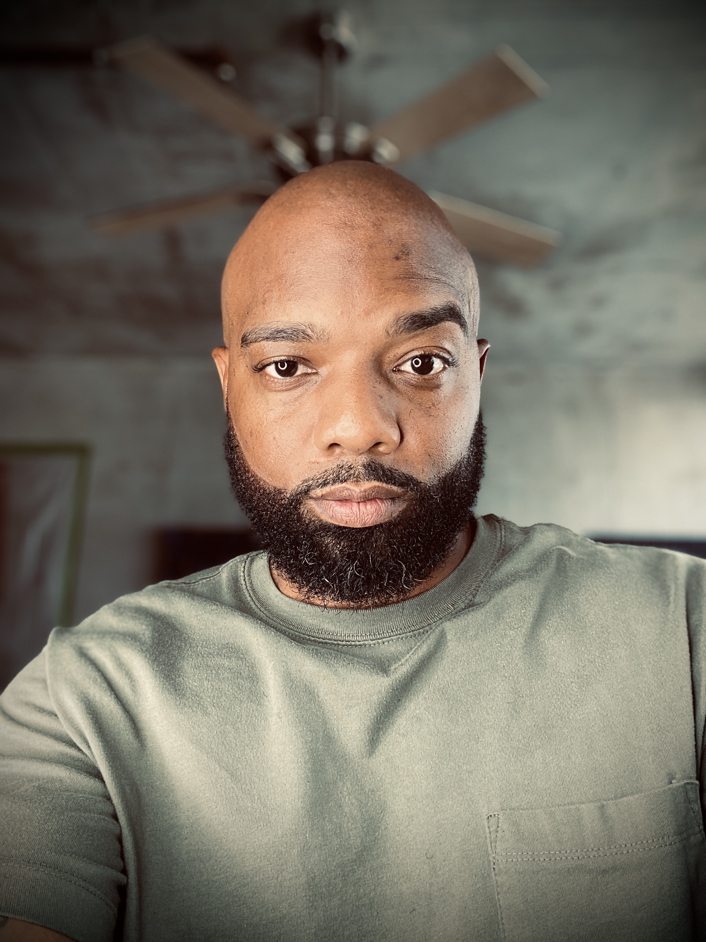 Placeholder headshot for Vaughn Allen.