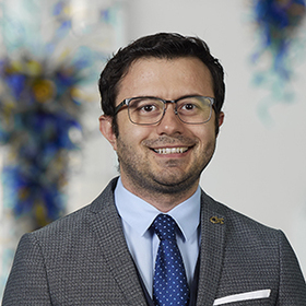 Alex Turkmen’s headshot.