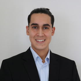 Arian Patel’s headshot.