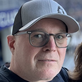 Steve Hamilton’s headshot.