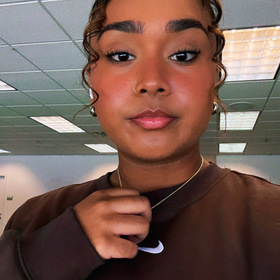 Azme Kabir’s headshot.