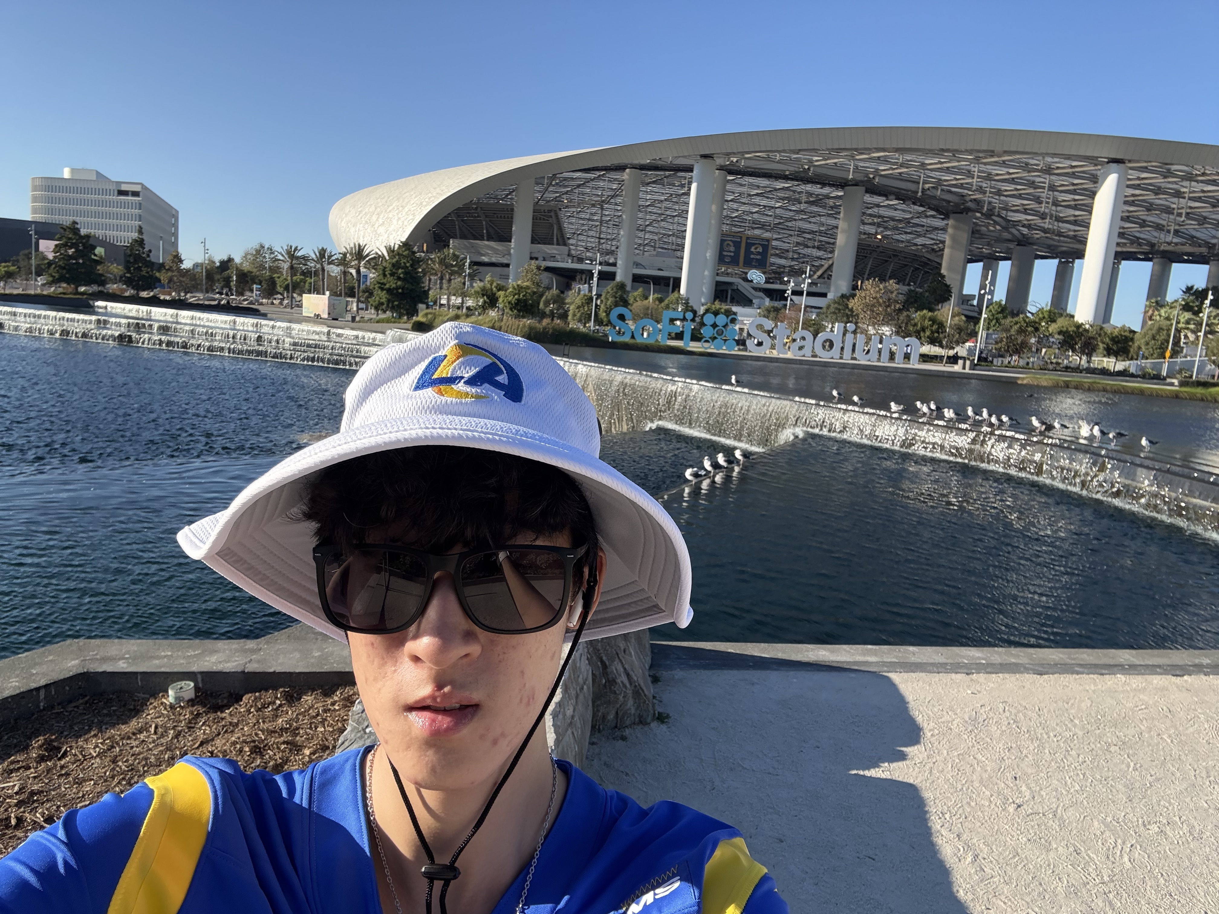 Placeholder headshot for Jiawei Huang.