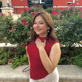 Eden Aseves, Miss