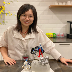 Xinchen Hu’s headshot.