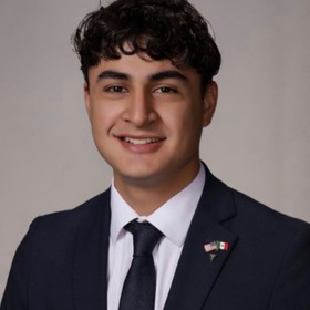 Sergio Meza’s headshot.