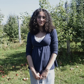 Avah Cosme’s headshot.