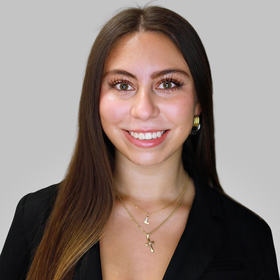 Lucia Pingarron de la Cruz