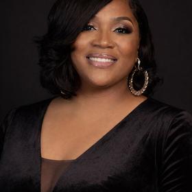Mary Jackson’s headshot.
