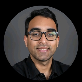 Nikhil Kapila’s headshot.