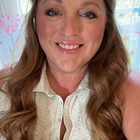Karen Wheeler’s headshot.
