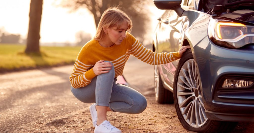 https://s3.amazonaws.com/rnrtires.com/wp-content/uploads/2025/10/20211026/JSATires-396214-WomanCarTire-BlogBanner1-1024x536.jpg
