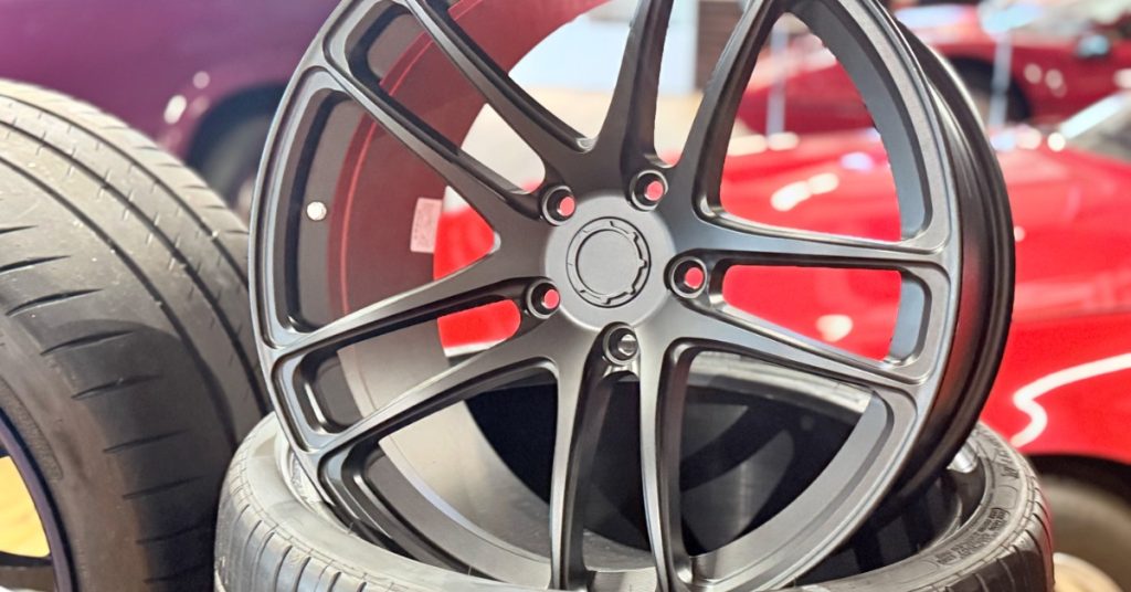 https://s3.amazonaws.com/rnrtires.com/wp-content/uploads/2026/03/09163646/GulfCoastRNR-445445-new-wheel-rim-image-a1-1024x536.jpg