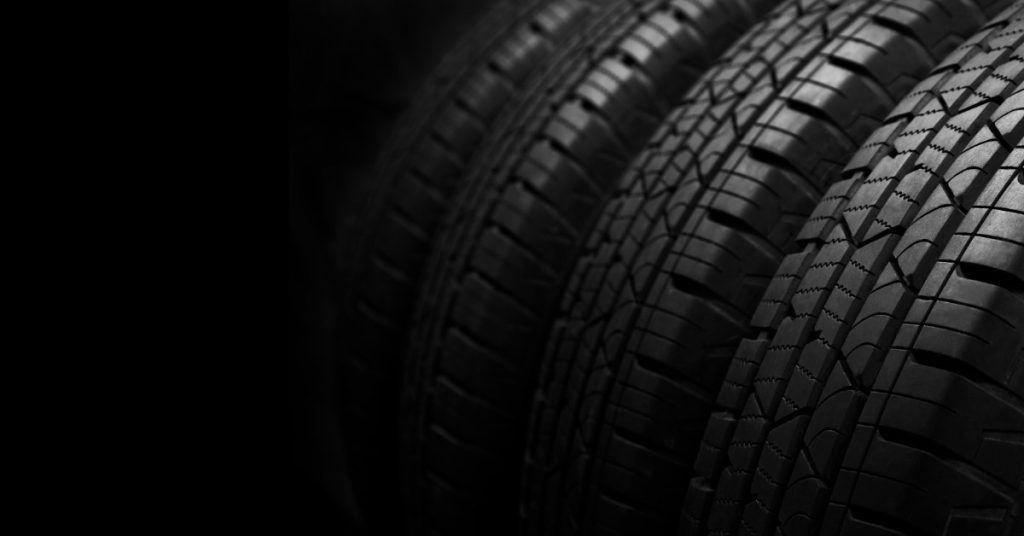 https://s3.amazonaws.com/rnrtires.com/wp-content/uploads/2026/04/21182534/GulfCoastRNR-445489-tire-tread-bars-blogbanner1-1024x536.jpg