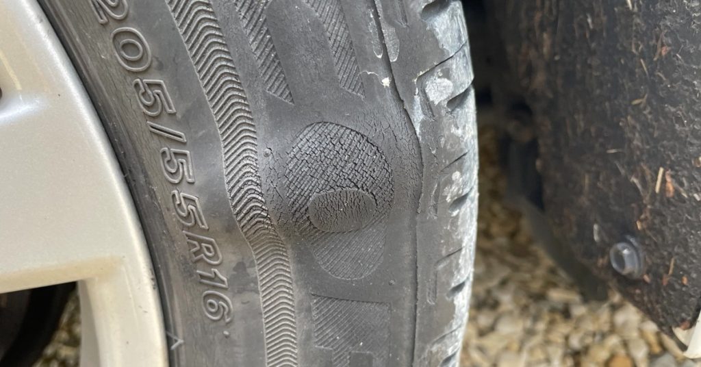 https://s3.amazonaws.com/rnrtires.com/wp-content/uploads/2026/04/21183518/JSATires-430080-Car-Tire-Bulge-BlogBanner1-1024x536.jpg